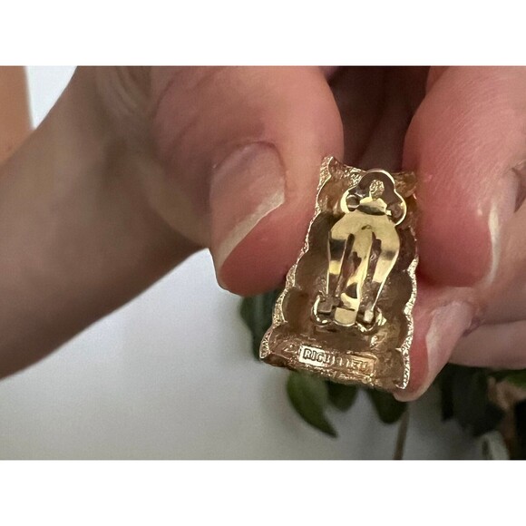 Vtg 80s signed Richelieu gold tone clip on earrings ridged modern minimalist‎ - Picture 4 of 5